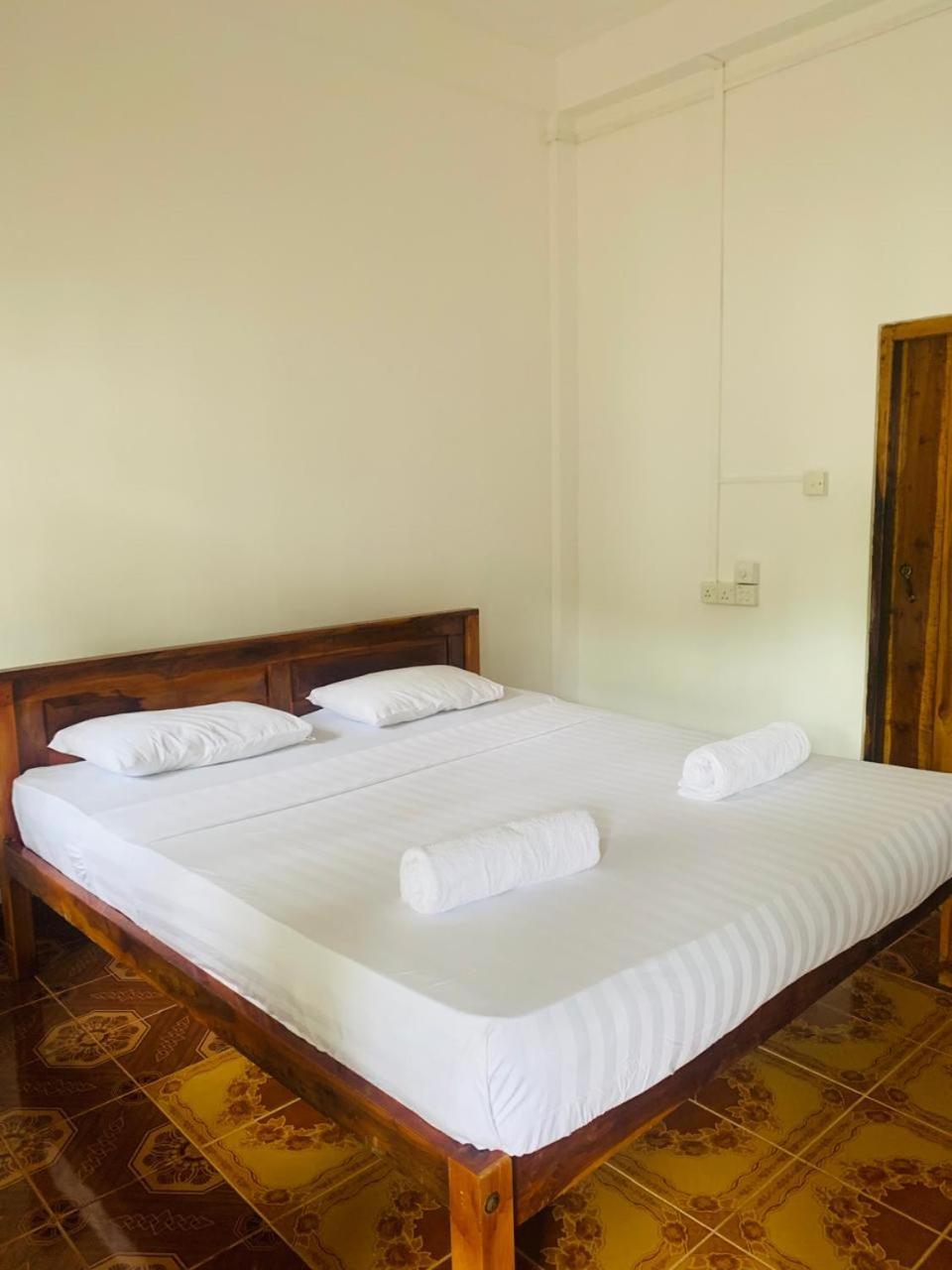 Zimbay Guest House Arugam Bay Kültér fotó