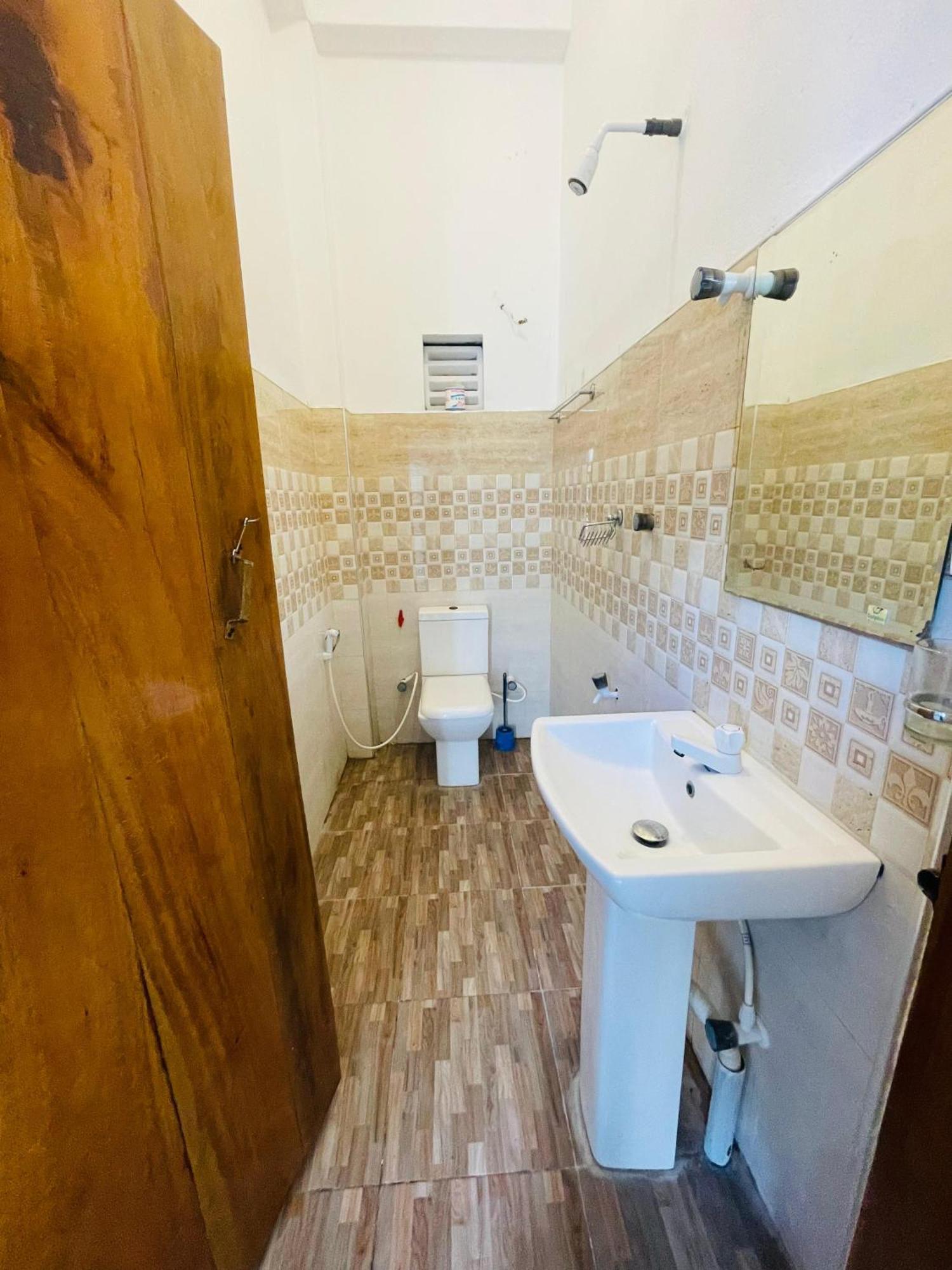 Zimbay Guest House Arugam Bay Kültér fotó